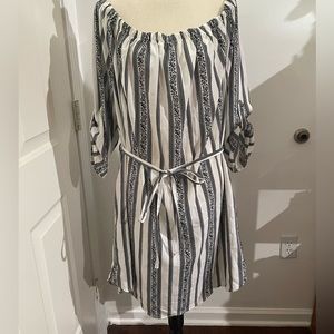 NWOT Indulges 3x off/on shoulder mini dress